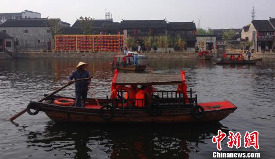 國家歷史文化名鎮(zhèn)無錫蕩口開街萬餘遊人尋古跡