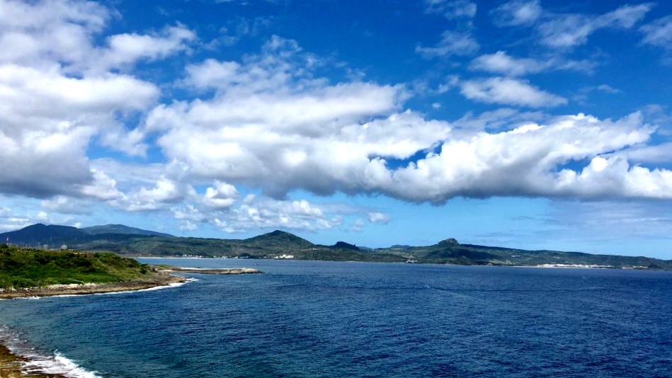 東部戰(zhàn)區(qū)回應(yīng)美、加軍艦過航臺(tái)灣海峽：全程跟監(jiān)警戒，依法依規(guī)處置