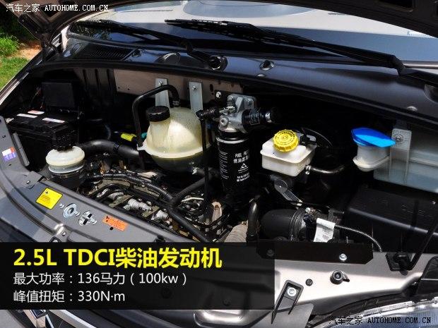 上汽大通上汽商用車上汽大通V802011款 2.5T 長(zhǎng)軸中頂尊傑版