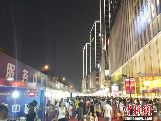 臺(tái)灣夜市組團(tuán)襲浙江