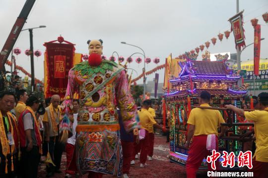 湖南神農(nóng)大帝祖廟聖駕首次在臺灣巡境賜福