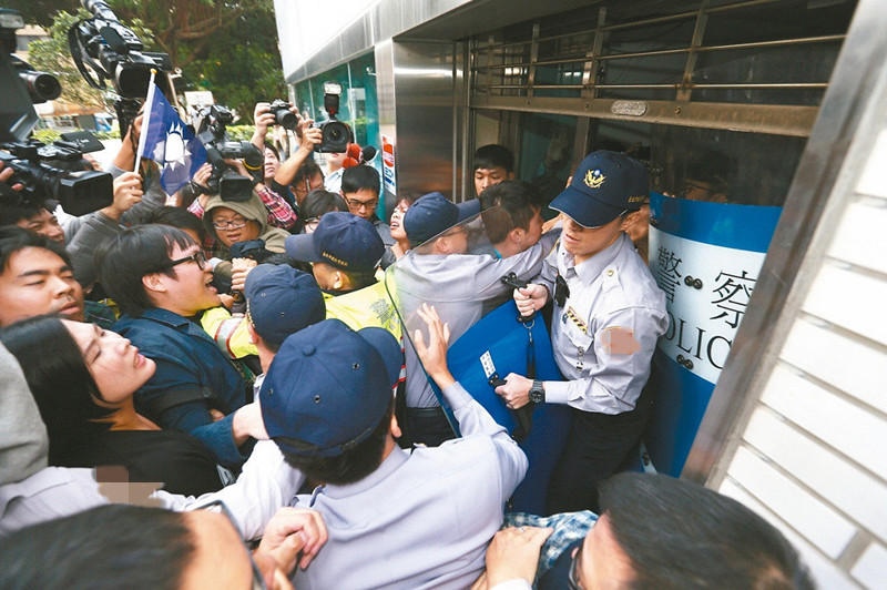 臺當(dāng)局“黨産會”意使國民黨傾家蕩産 國民黨接頭抗議黑箱作業(yè)