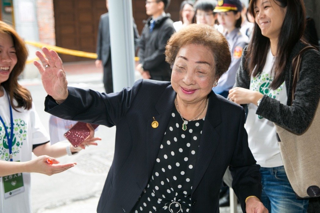 臺灣歷史課本"慰安婦"描述僅兩行 學(xué)生盼有更多知識