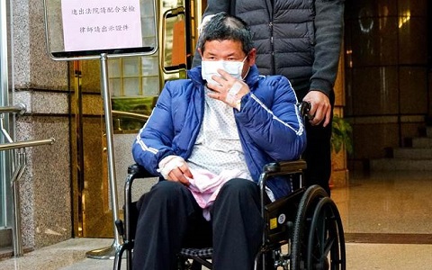 普悠瑪列車司機員尤姓男子23日清晨以50萬元新臺幣交保。