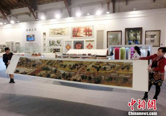 海峽兩岸文化創(chuàng)意産業(yè)展開(kāi)幕湖南展示近400件文創(chuàng)産品