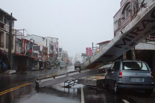 臺東有飯店救災顯“冷漠”休息洗澡開價2000臺幣