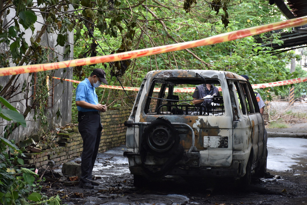 臺灣一遊覽車司機疑因生意不好燒炭身亡。（圖片來源：臺灣《聯(lián)合報》）