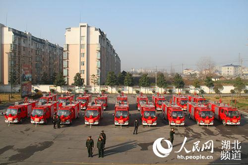 湖北潛江新增18臺(tái)消防車助力元旦消防安保