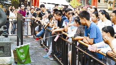 天壇頤和園禁止導(dǎo)遊講野史傳聞 旅行社對(duì)此無(wú)要求